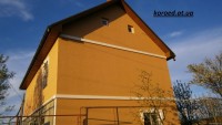 фасад дома фото частных домов штукатурка короед цена